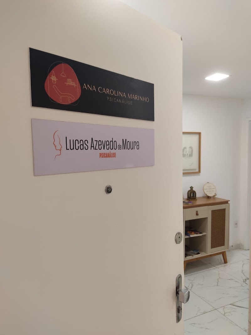 Foto de Ana Carolina Marinho - Psicóloga e Psicanalista