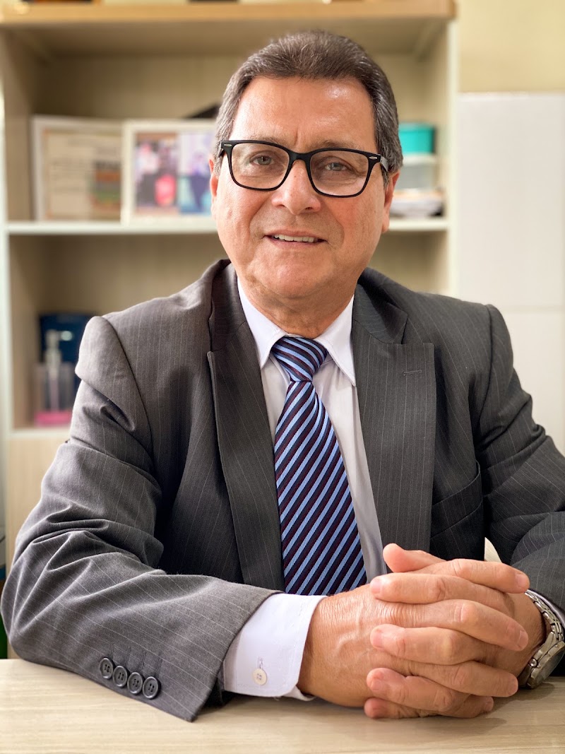 Foto de Dr. Francisco Batista Neto - Psicólogo e Psicanalista em Niterói | Presencial e Online