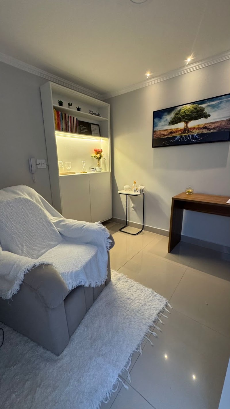 Foto de Kelly Rossoni - Terapeuta, Psicanalista e Hipnoterapeuta
